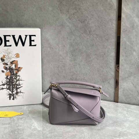 LOEWE puzzle 几何包 18cm香芋紫 0680