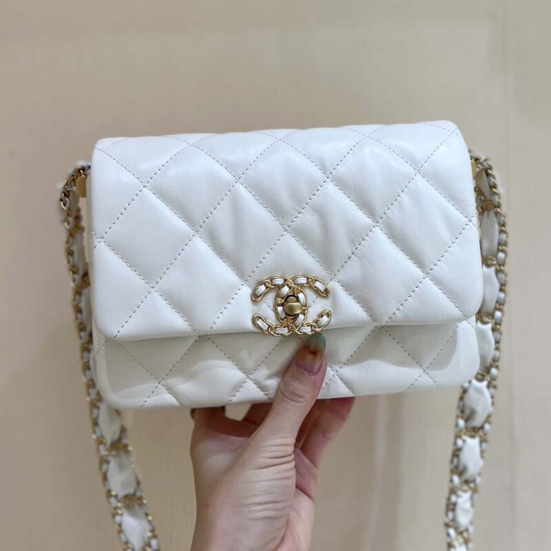 CHANEL 23K 秋冬系列 19复古豆腐包 AS4423白色