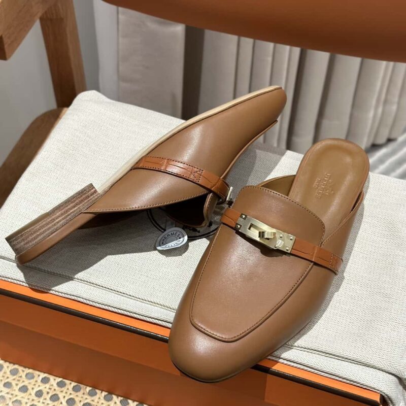 Hermès H家早春新款kelly扣半拖