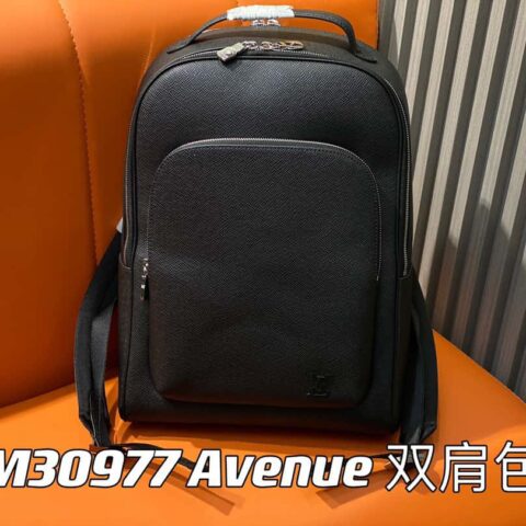 LV 【原单精品】M30977黑色全皮 十字纹双肩包系列 Avenue 双肩包