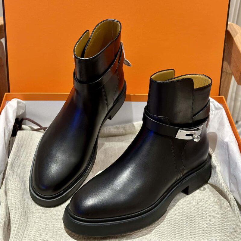 Hermès 新版本kelly厚底靴子 黑色