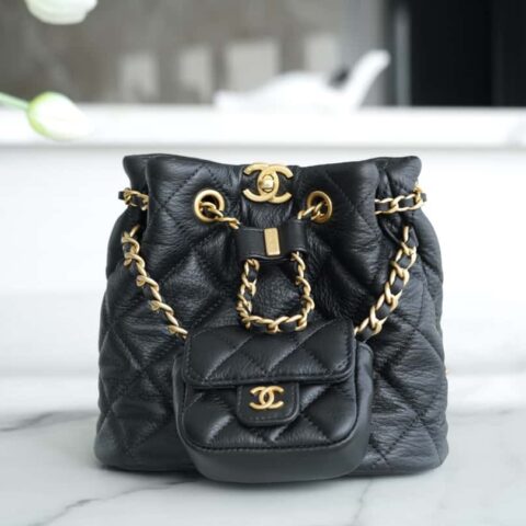 CHANEL 𝟮𝟯𝗔 手工坊子母双肩包 AS3947