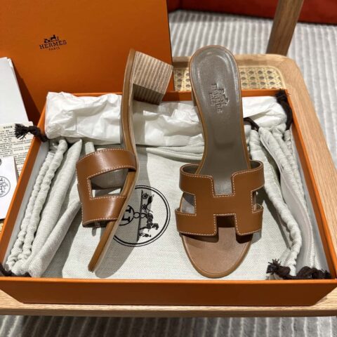 Hermès H家经典高跟鞋