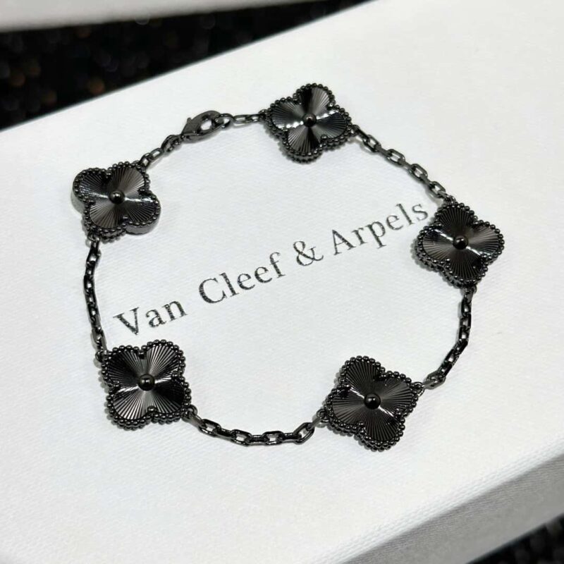 ☀️Van Cleef &Arpels 梵克雅宝镭射枪黑五花手链 ☀