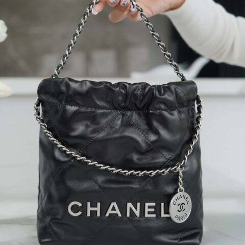 CHANEL 23s春夏新款22Mini bag 原产皮 AS3980黑色/银扣