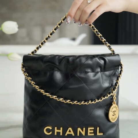 CHANEL 23s春夏新款22Mini bag 原产皮 AS3980黑色/金扣