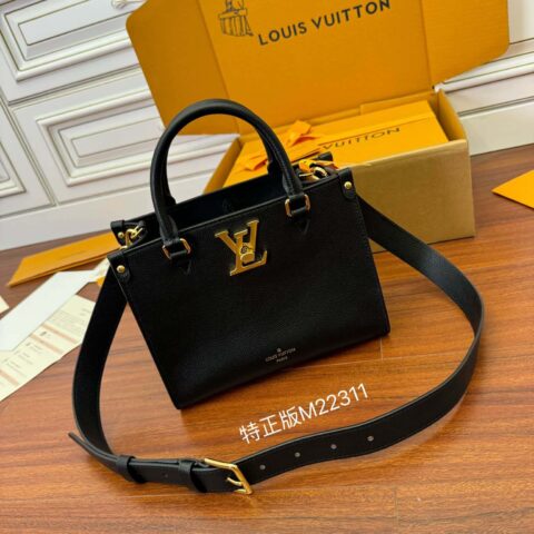 LV M22311 Lock & Go