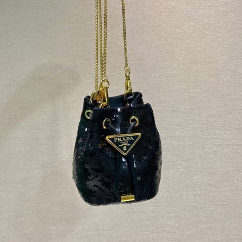 PRADA 亮片小水桶🎉1NR016手工亮片