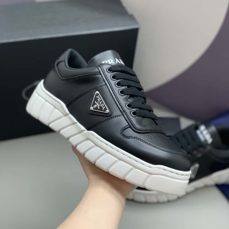 PRADA 🆕情侣款低帮新式运动休闲鞋