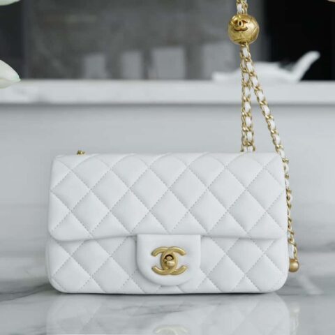 CHANEL 𝟐𝟑𝐂  金属球 𝗠𝗶𝗻𝗶   仙女白 AS1787