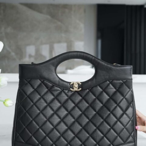 CHANEL 𝟐𝟑𝐀  高级手工坊31bag 大号黑色 AS1010