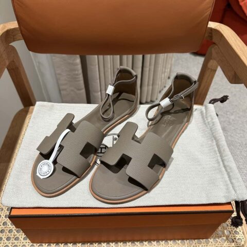 Hermès 新款小凉鞋