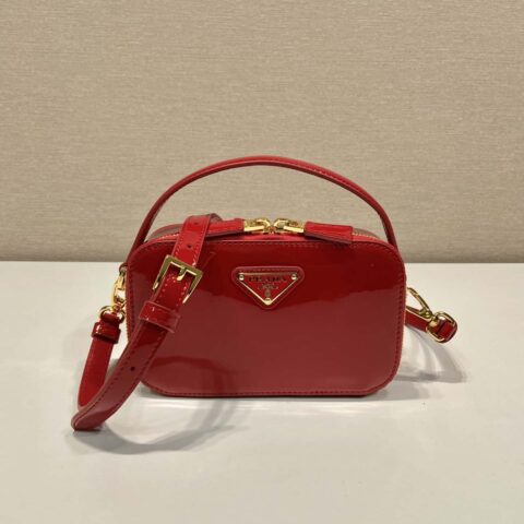 PRADA🎉新品🎉1BH206漆皮🎉🎉红色