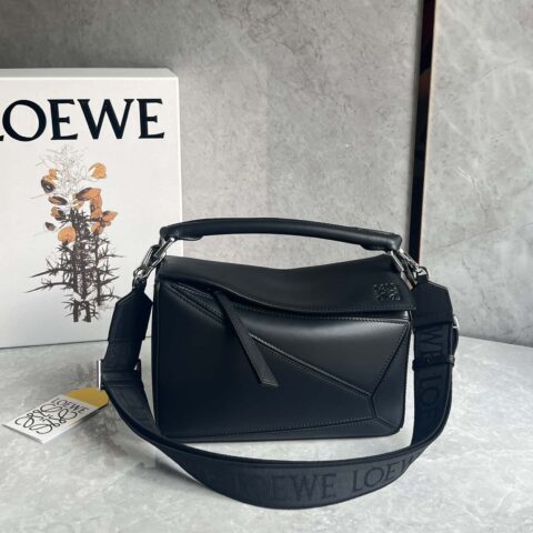 LOEWE Puzzle 24CM bag 牛皮小号几何包 0189