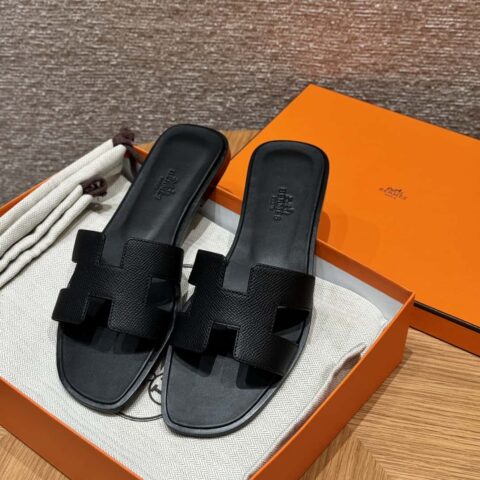 Hermès 拖鞋