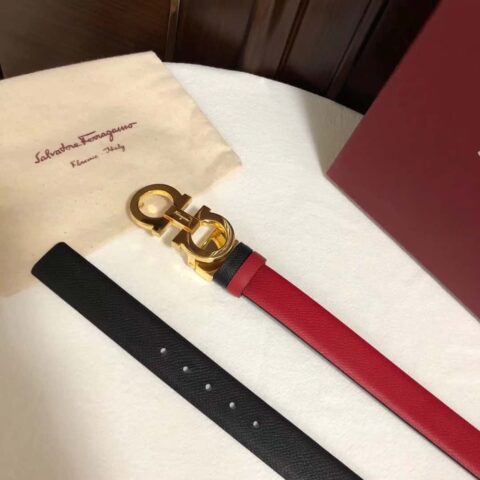 Ferragamo菲拉格慕 女款2.5cm马蹄扣腰带