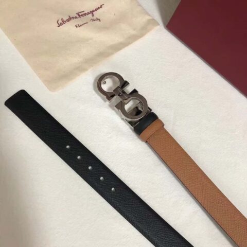 Ferragamo菲拉格慕 女款2.5cm马蹄扣腰带