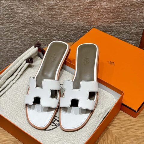 Hermès 拖鞋