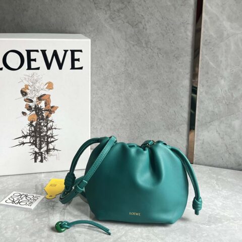 LOEWE 新款小荷包福袋 0805翡翠绿 23CM