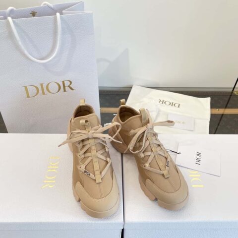 DIOR 秋冬经典老爹鞋