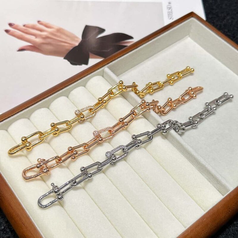 ❗️新款❗️ ☀Tiffany&Co.蒂芙尼Tiffany HardWear 系列马蹄扣手链 ☀