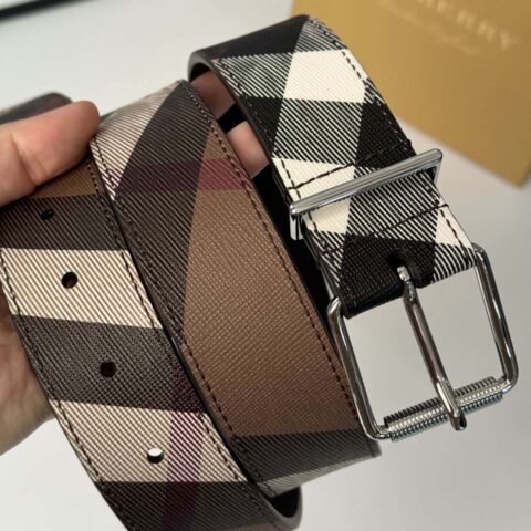 Burberry博柏利 英伦设计腰带 3.5CM