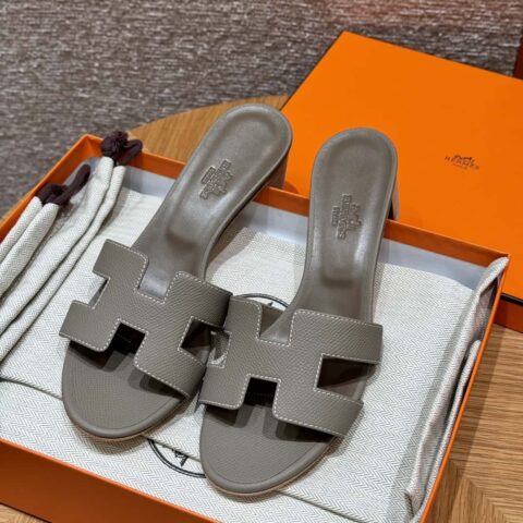 Hermès H家经典高跟鞋