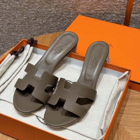 Hermès H家经典高跟鞋