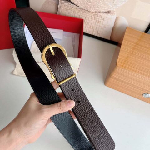 Ferragamo菲拉格慕  双面头层牛皮腰带 3.5CM