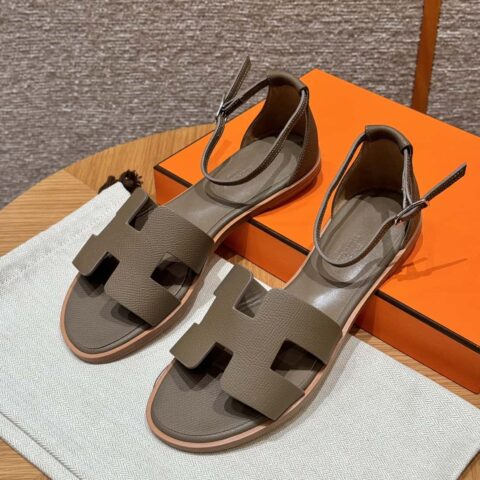 Hermès Ｈ家春夏必备穿搭凉鞋