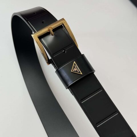 PRADA/普拉达 牛皮压格工艺五金针扣款专柜新款腰带 3.5CM