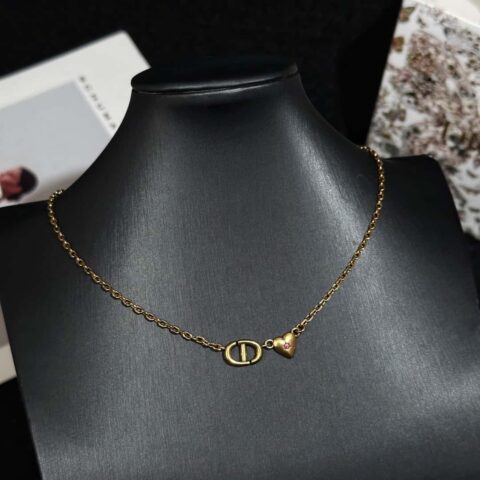 新款☑️DIOR迪奥桃心爱心CD项链