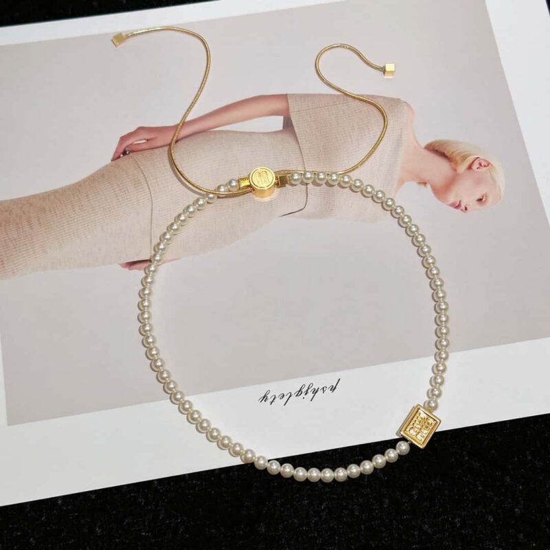 ❗️新品❗️MIUMIU耳钉耳环 MIU MIU缪缪方块字母珍珠项链