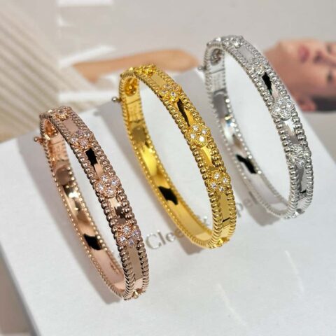 ❗️新品❗️ ☀️Van Cleef &Arpels 梵克雅宝PERLEE系列 Perlee sweet clovers万花筒四叶草手镯 ☀️