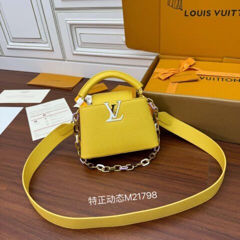 LV M21798 Capucines Mini Bag