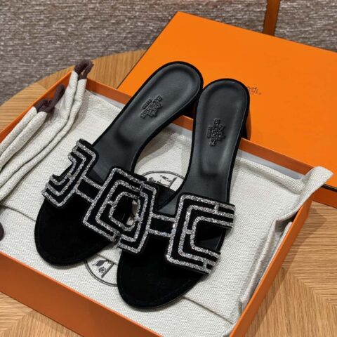 Hermès 2022春夏新品H牌高跟钻面款