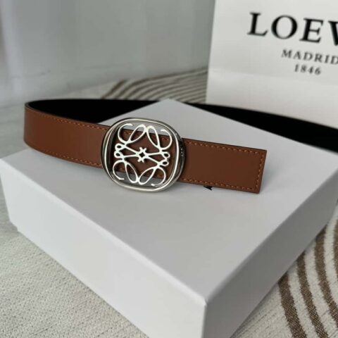 LOEWE罗意威新款腰带光滑牛皮革双面腰带 2.8CM