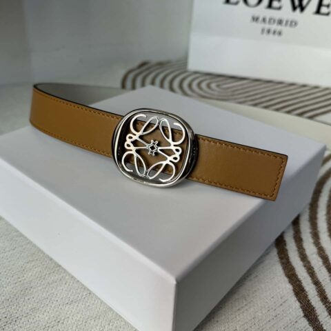 LOEWE罗意威新款腰带光滑牛皮革双面腰带 2.8CM