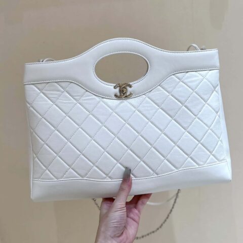 CHANEL 24S 横版31bag油蜡羊皮 AS4854