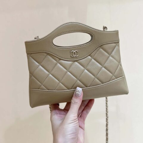 CHANEL 24S 31bag nano 油蜡羊皮 AP3656奶茶色