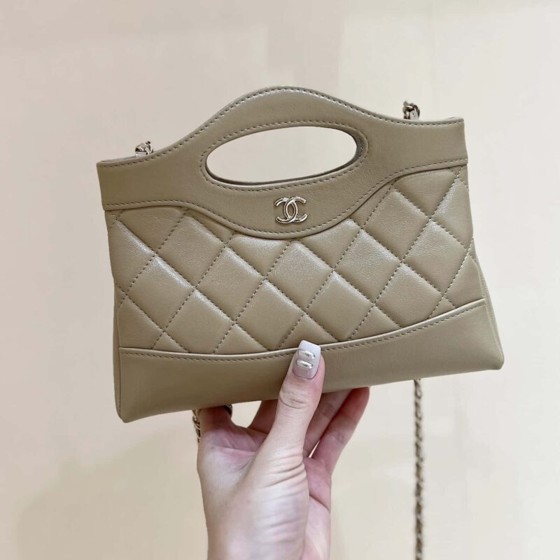 CHANEL 24S 31bag nano 油蜡羊皮 AP3656奶茶色