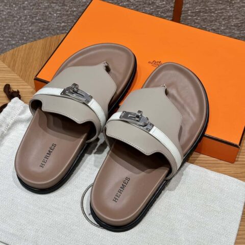 Hermès 258 Empire 夹脚拖 平纹/swift 灰黄米色/Grayish-yellow beige