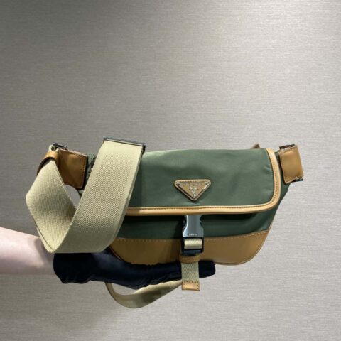 PRADA🎉新款腰包🎉2VH176
