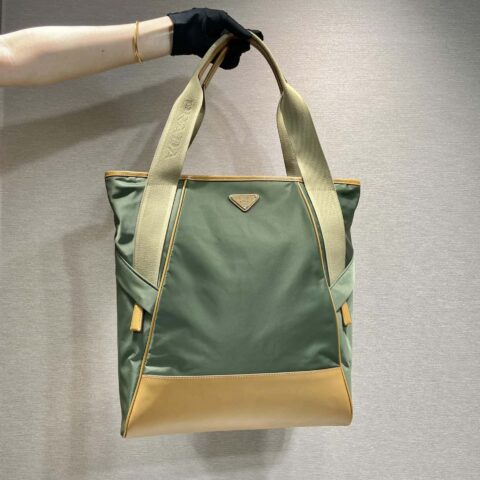 PRADA🎉新款托特包🎉2VG119
