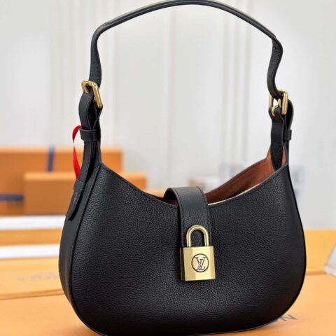 LV M24611 LOW KEY SHOULDER BAG 手袋