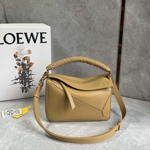 LOEWE 最新编织手柄puzzle 0189黄 24CM