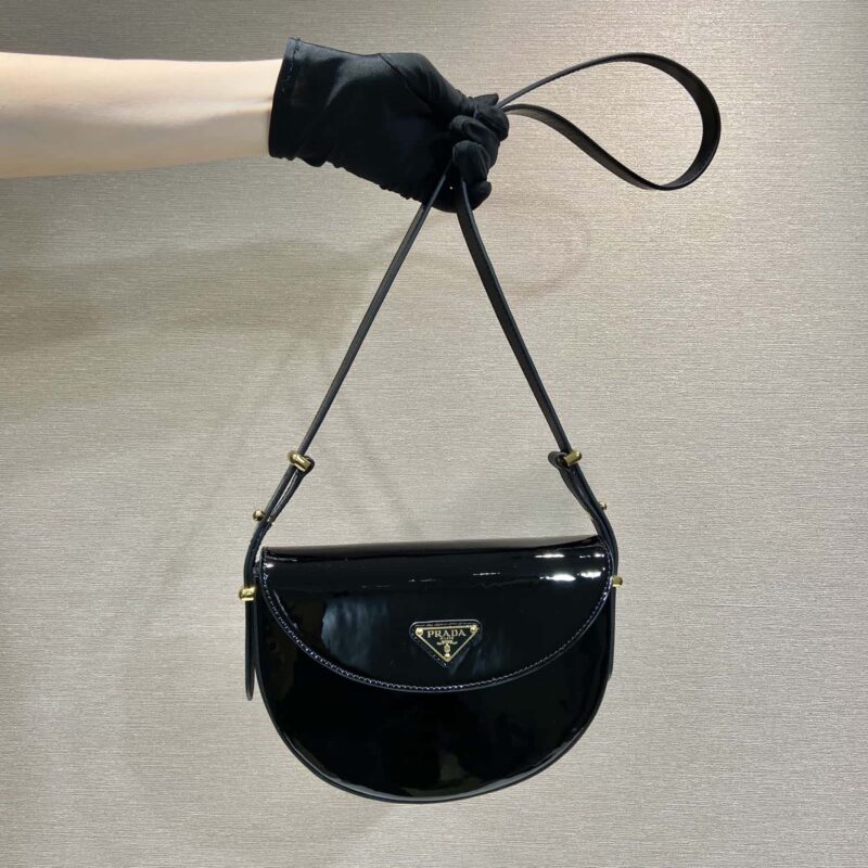 PRADA🎉新款马鞍包🎉1BA349漆皮🎉🎉黑色