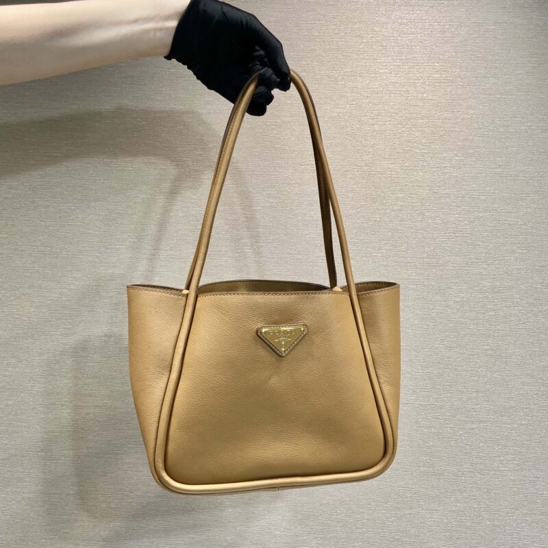 PRADA🎉新品🎉1BG539肩背款🎉🎉棕色