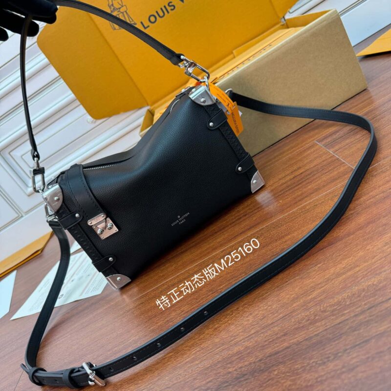 LV M25160 Side Trunk MM