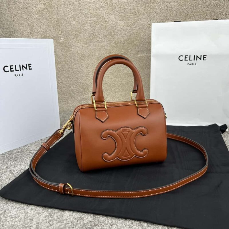 CELINE 小号光滑牛皮革波士顿包 113773棕色